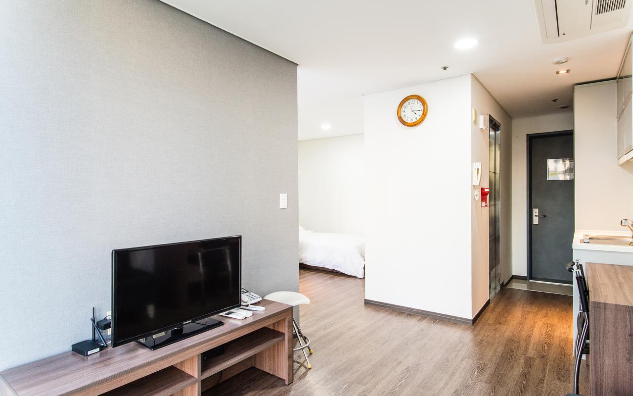 Hotel Arinus Shinchon โซล ภายนอก รูปภาพ